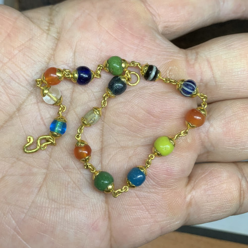 สร้อยข้อมือ หินทวารวดี 5.5 มิล รอบเส้น ทอง90 ความยาว 18 ซม. นน. 6.00 g 2