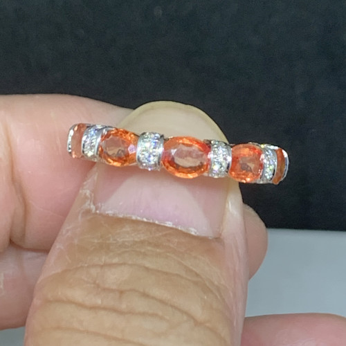 แหวน Orange Sapphire ฝังเพชร 36 เม็ด 0.36 กะรัต ทอง18K Pink Gold ขนาด 55 พร้อม Cert. นน. 3.66 g