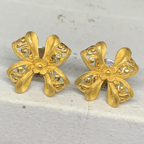 ต่างหู Prima Gold ทอง24K ลายโบว์ แป้นทอง14K นน. 10.82 g
