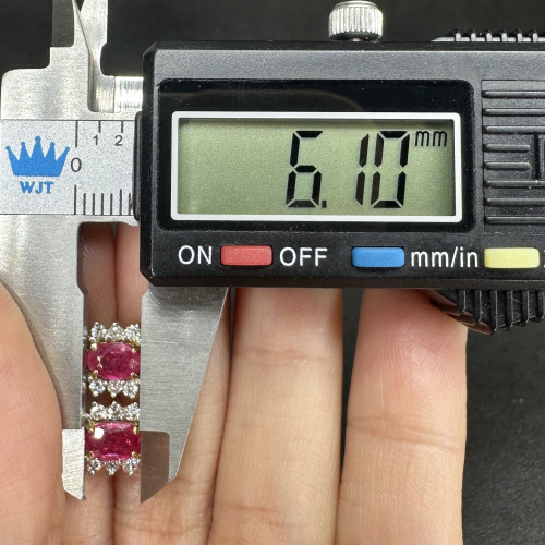 ต่างหู ทับทิม พม่า ล้อมเพชร 24 เม็ด 0.36 กะรัต ทอง18K นน. 3.24 g 6
