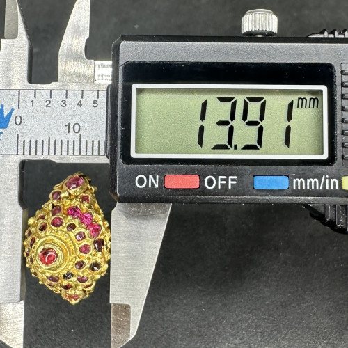 แหวน พลอยแดง ทรงฉัตร งานครั่ง ทอง90 ขนาด 48.5 นน. 6.07 g 8