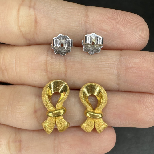 ต่างหู Prima Gold ทอง24K ลายริบบิ้น แป้นทอง14K นน. 6.21 g 4
