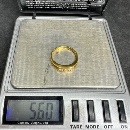 แหวน เพชรแถว 3 เม็ด 0.15 กะรัต ทอง18K งานเก่า หลุดจำนำ นน. 5.60 g 9