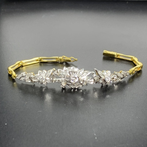 สร้อยข้อมือ เพชรโบราณ 3/0.45 ct ฝังเพชรกุหลาบ 56/0.58 ct ทองK 2 สี (ทอง14.49%) ความยาว 16.00 ซม. นน.