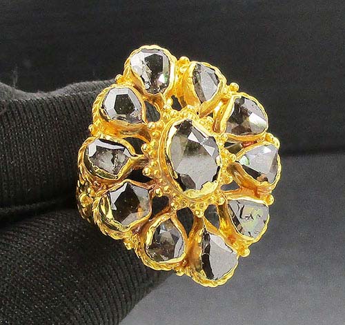 แหวน เพชรซีก กระจุก ทรงมาคีย์ ทอง90 งานเก่า หลุดจำนำ สวยมาก นน. 7.71 g