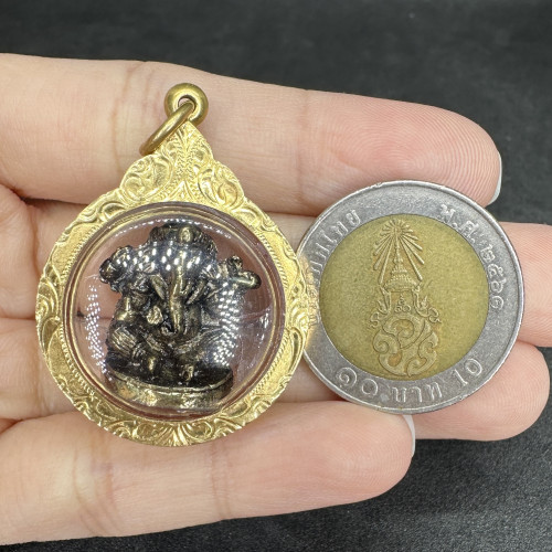 พระพิฆเนศวร ลอยองค์ เนื้อนวโลหะ เลี่ยมทองเก่า นน.14.67 g 2