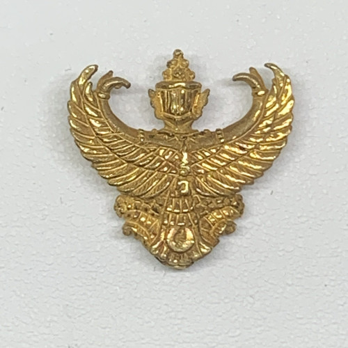 องค์พญาครุฑ อ.วราห์ รุ่น ๙ หน้า มหาเศรษฐี ปี 2553 เนื้อทองคำ ตอกโค้ด ๑๓๒ นน. 5.49 g 1