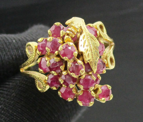 แหวน ทับทิม จันทบุรี(สยาม) ลายพวงองุ่น ทอง90 งานเก่า หลุดจำนำ สวยมาก นน. 5.03 g