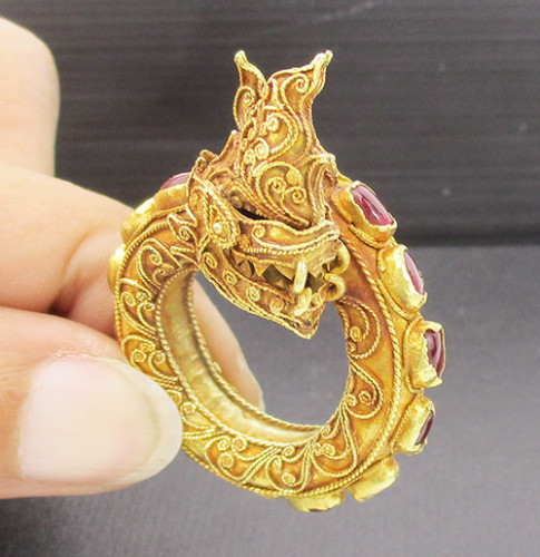 แหวน พิรอด พญานาค ฝังทับทิม หลังเบี้ย ทอง90 งานสวยมาก นน. 32.32 g