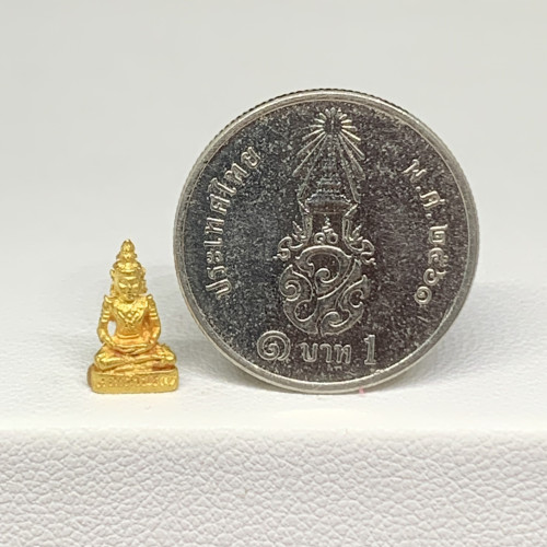 พระแก้วมรกต ทรงเครื่องฤดูร้อน เนื้อทองคำ ทอง90 นน. 1.04 g 2