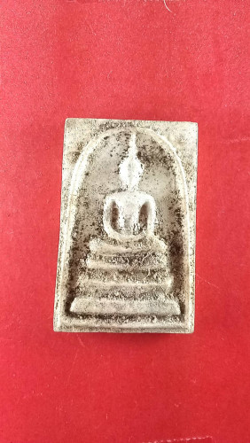 สมเด็จพิมพ์ใหญ่มีคราบน้ำมนต์ปี84สวยมาก 