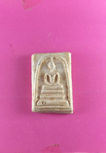 สมเด็จฐานสิงห์มีคราบกรุสวยมาก