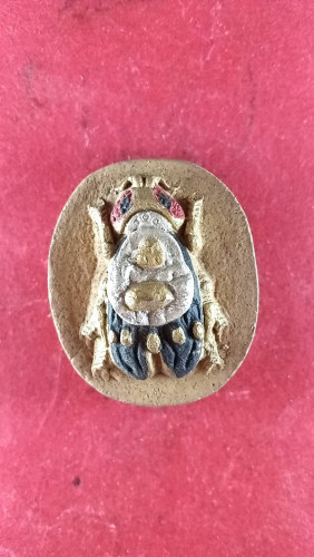 พระผงสังกัจจายน์นั่งตัวต่อเพ้นท์สีรุ่น1ตะกรุดเงิน