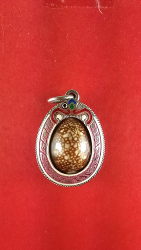 เบี้ยแก้ลงยาสึแดงรุ่น1มีจารสวยมาก