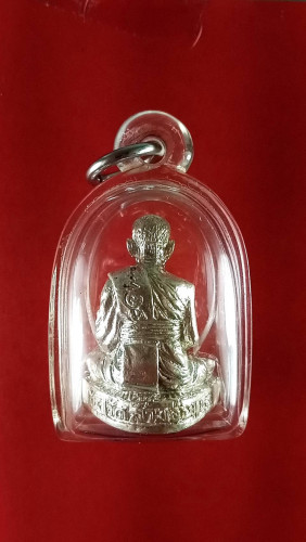 รูปหล่อเงินลพ.แย้ม รุ่นเปิดตึกสงฆ์กรรมการมีจาร 1