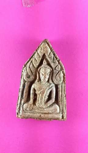 พระขุนแผนเนื้อดินฝังตะกรุดปี53