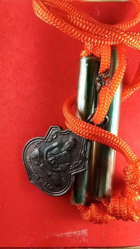  ตะกรุดพร้อมเหรียญลป.ฤทธิ์ วัดชลประทานราชดำริห์ 