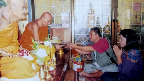 ร.ต.ท.เจริญฯไปกราบลพ.ห้อง วัดดอนศาลาจ.พัทลุง