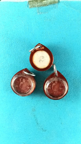 รูปถ่ายลพ.เจ็ก วัดเขาแดงตะวันตก มีจาร รูปละ300. จ.พัทลุง