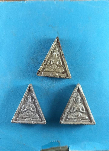 พระปรมัติaaมวลสานเช่นแร่เหล็กไหลพระธาตทรายเสก ไม้มงคลทั้ง9พุทธคุณ เช่นแก้กรรมยามที่ท่านจะมีเคราะห์เม