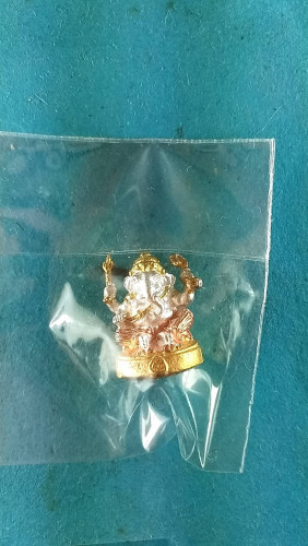  รูปหล่อพระพิฆเนศชุบสามกษัตรย์ขนาดครึ่งนิ้ว