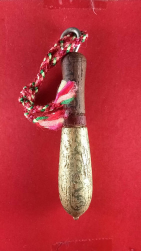 พระยาสากกะเบือขนาดพกพามีจารเต็ม