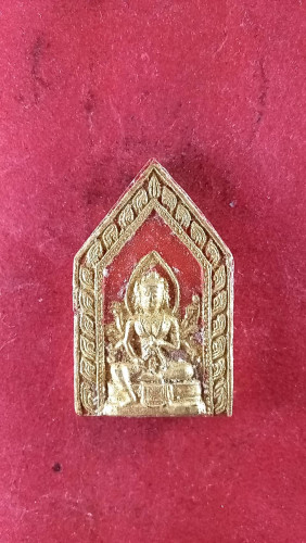 พระพรหมเนื้อผงเพ้นท์สีปี15โดยใชัผงสมเด็จลพ.กึ๋นฯปี2500 