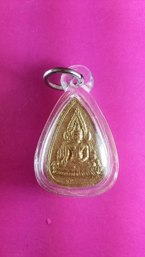 พระพุทธชินราชหยดน้ำเนื้อดินเผาปี15 ( พุทธสมาคม) พิธีมหาจักรพรรดิ์หายาก