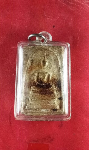 สมเด็จสามชั้นมีคราบกรุปี2500