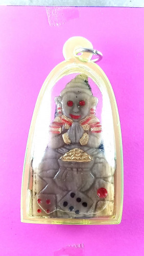 พระงั่งตาแดงแกละจากกระดูกช้างสูง2นิ้วแช่น้ำมันพราย 