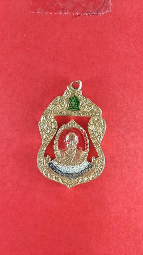  เหรียญลงยาพิธีใหญ่ลป.เผือก วัดกิ่งแก้วปี19 จ.สมุทรปราการ