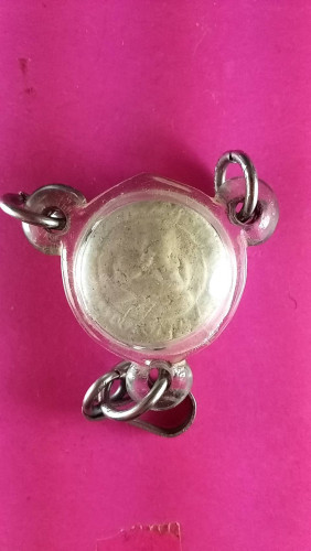 พระปิดตาจันทร์ลอยข้างเม็ดผงบางขุนพรหมผสมผงวัดระฆังฯพร้อมใช้สวยสมบูรณ์ 