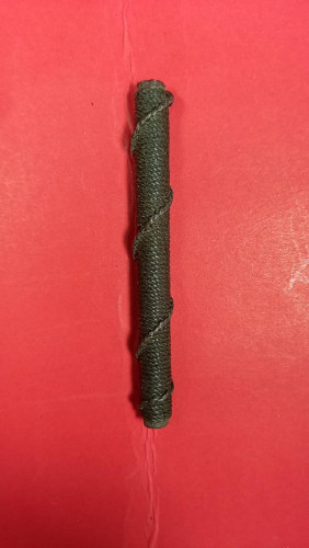 ตะกรุดทองแดงยาว3นิ้วจารมือถักเชือกไนล่อนสมบูรณ์ดูง่าย