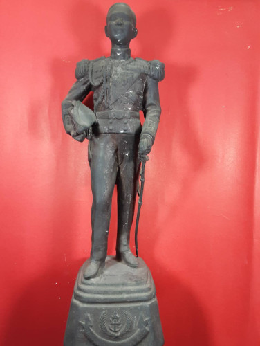  รูปหล่อเสด็จพ่อกรมหลวงชุมพรรุ่นสร้างอุทิศให้เสร็จพ่อกรมหลวงชุมพรฯสวยสมบูรณ์ 