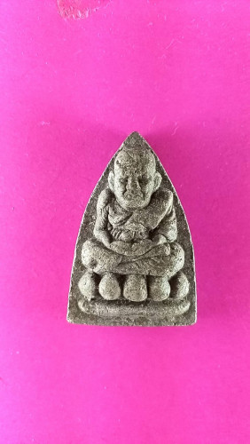 ลป.ทวดว่านบัวห้ากลีบ วัดช้างให้ปี35 สวยมาก