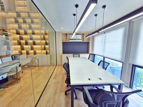 HOME OFFICE / PENTHOUSE ใกล้สนามบินสุวรณภูมิ ขาย/ให้เช่า มี 2หลังติดกัน โครงการหรู WERKK กิ่งแก้ว-สุ 3