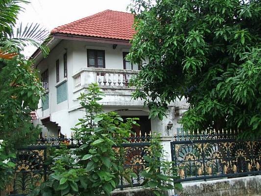 (บ้านเช่าไปแล้ว) บ้านเช่ารามอินทรา / บ้านเดี่ยวให้เช่า 75 ตรว. ฝั่งตรงข้าม ห้างแฟชั่นไอร์แลนด์ ใกล้ถ 3