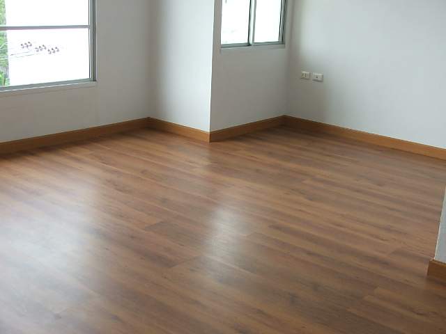 (ให้เช่าแล้ว) HOME OFFICE  บ้านกลางเมืองลาดพร้าว ทำเลดีที่สุด โครงการอยู่ริมถนนเลียบทางด่วน 6