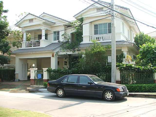 (ให้เช่าแล้ว) บ้านเช่าอ่อนนุช / Fully  Furnished House For Rent at Mantana LH Quallity 2