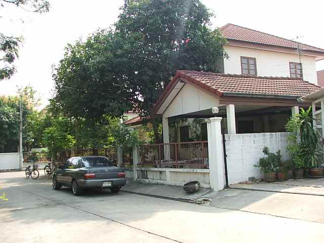 (ให้เช่าแล้ว) บ้านเช่าบางบัวทอง / บ้านพร้อมอยู่ ม.ชลลดา รัตนาธิเบศน์ของ LH เฟอร์ครบ ใกล้ทะเลสาบ 1