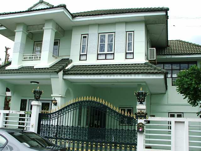 (ให้เช่าแล้ว) บ้านเช่านวมินทร์ / บ้านเช่าถูกๆ บ้านสภาพดี พื้นที่เยอะมาก ทำเลดีหลังมุม ใกล้Themallบาง 2