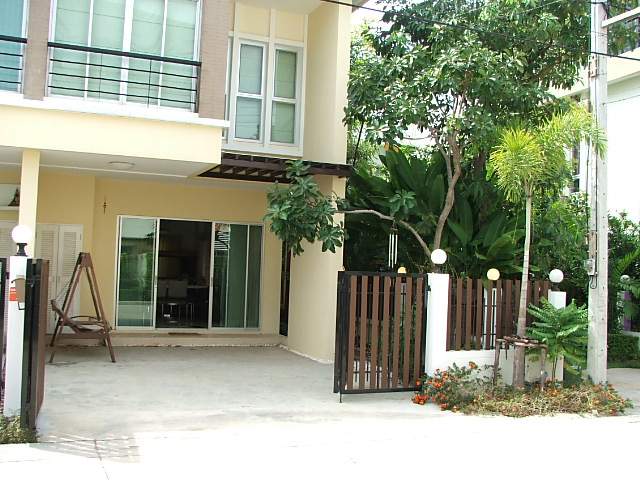 (มีผู้เช่าแล้ว)บ้านเช่าแจ้งวัฒนะ / HOME OFFICE ให้เช่า พร้อมเฟอร์ VISTA Park วิภาวดี จอดรถได้หลายคัน 4