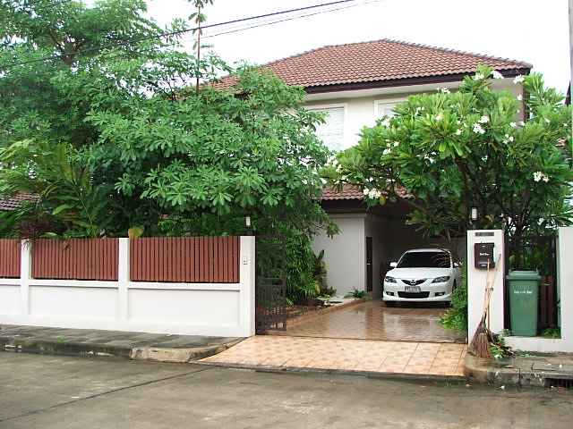 (มีผู้เช่าแล้ว) บ้านเช่ารามอินทรา-สุวินทวงศ์ / บ้านสวยให้เช่า! แต่งครบ เฟอร์เพียบ ม.โรยัลปาร์ควิล 1