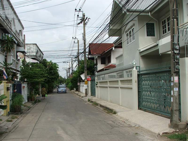 (บ้านเช่าไปแล้ว) บ้านเช่าลาดพร้าว-โชคชัยสี่ / บ้านเดี่ยวกว้างขวางทำเลดี บ้านสวยปรับปรุงใหม่จอดรถได้ 1