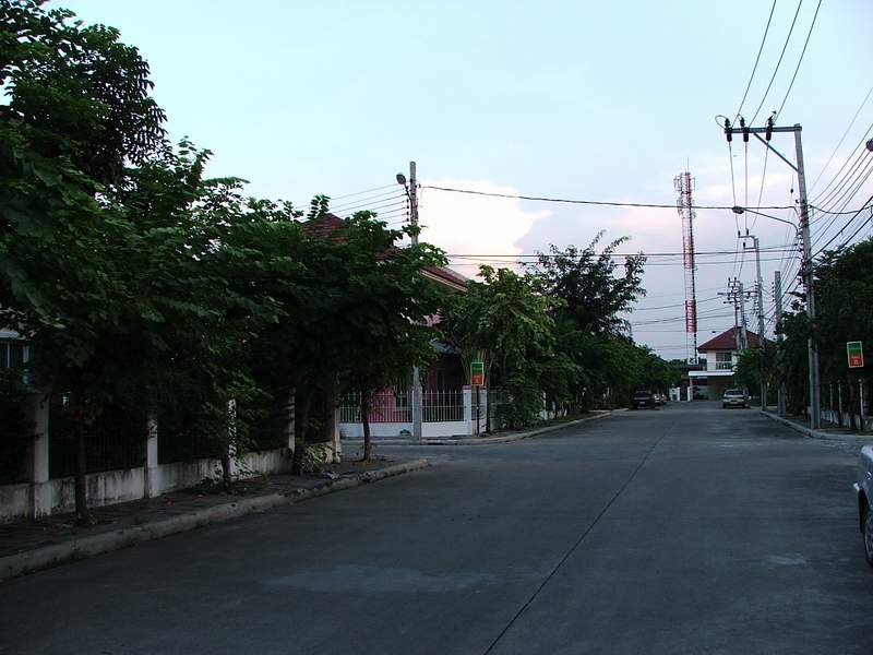 (บ้านเช่าไปแล้ว) บ้านเช่ารามอินทรา / บ้านเช่าราคาถูก หมู่บ้านชวนชื่น รามอินทรา-คู้บอน บ้านพร้อมอยู่ไ 2