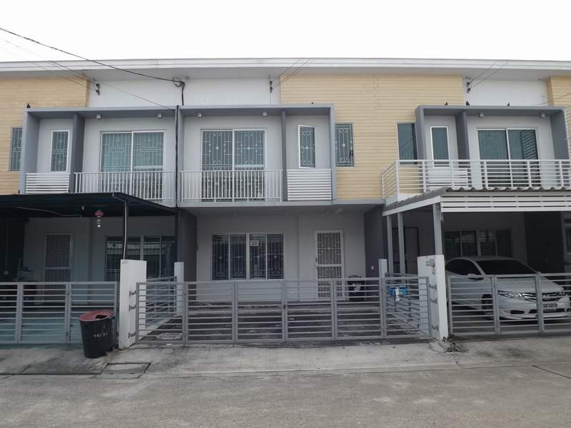 (บ้านเช่าไปแล้ว) บ้านเช่าสุขุมวิท107 / ทาวน์เฮาส์ใหม่ ให้เช่าราคาถูก The Connect ใกล้รถไฟฟ้าแบริ่ง 3