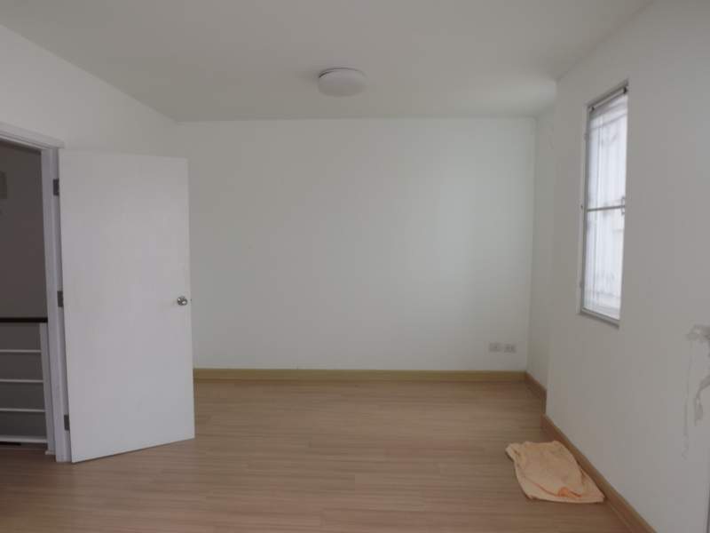 (บ้านเช่าไปแล้ว) บ้านเช่าสุขุมวิท107 / ทาวน์เฮาส์ใหม่ ให้เช่าราคาถูก The Connect ใกล้รถไฟฟ้าแบริ่ง 7