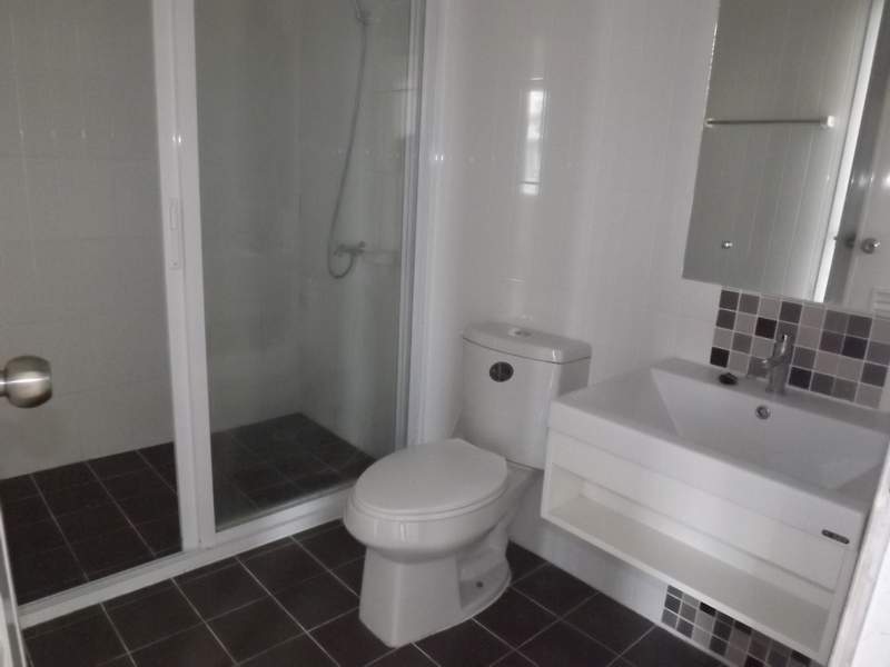 (บ้านเช่าไปแล้ว) บ้านเช่าสุขุมวิท107 / ทาวน์เฮาส์ใหม่ ให้เช่าราคาถูก The Connect ใกล้รถไฟฟ้าแบริ่ง 8