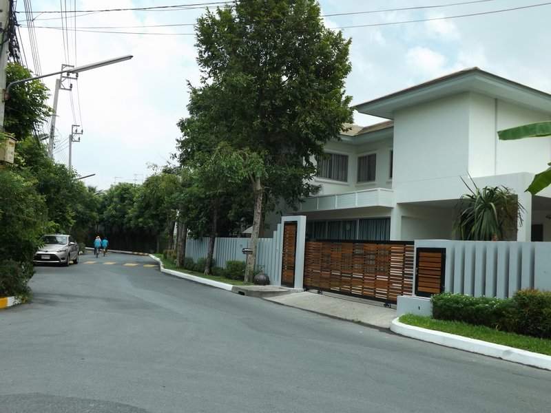 (บ้านเช่าไปแล้ว) บ้านเช่ารัตนาธิเบศร์ / บ้านสวยให้เช่า โครงการหรู NOBLE TARA เฟอร์ครบทำเลเยี่ยม 3