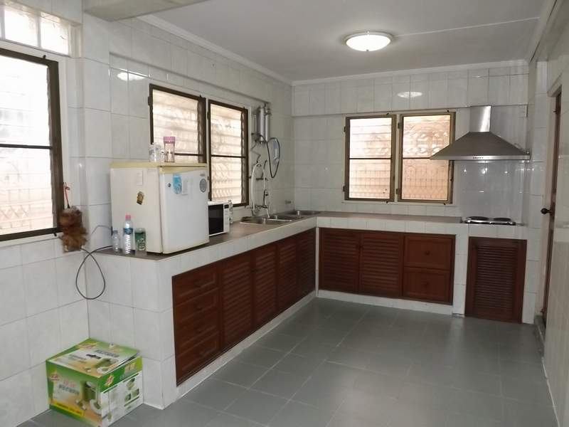 (บ้านเช่าไปแล้ว) บ้านเช่าติวานนท์ / บ้านเดี่ยวสภาพดี พื้นที่ใช้สอยเยอะมาก ใกล้แยกติวานนท์-สามัคคี 5